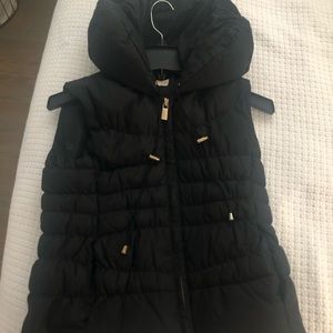 Michael Korea vest